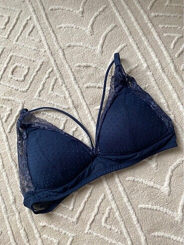 Lacivert bralet