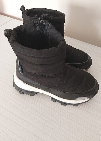 30 Beden Zara bot