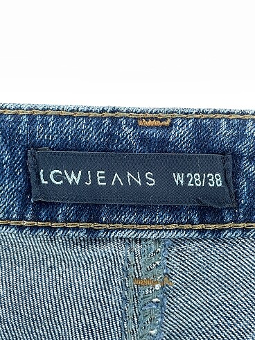28 Beden mavi Renk LC Waikiki Jean / Kot %70 İndirimli.