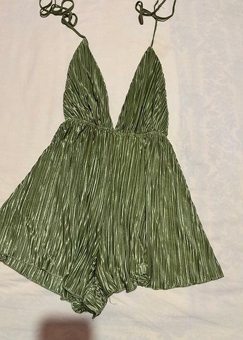 Zara Yeşil Pilili Mini Straplez Tulum
