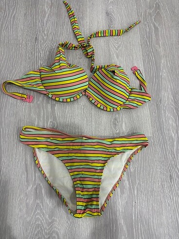 38 Beden Bikini