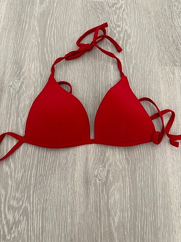 Bikini üstü