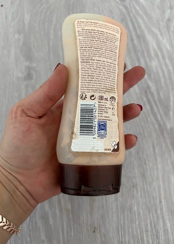 Diğer Hawaiian Tropic SPF 15 Koruyucu Güneş Losyonu