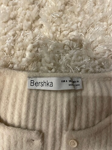 s Beden Bershka yumos hirka