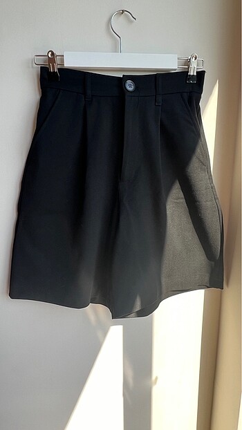 Bershka Siyah Şort
