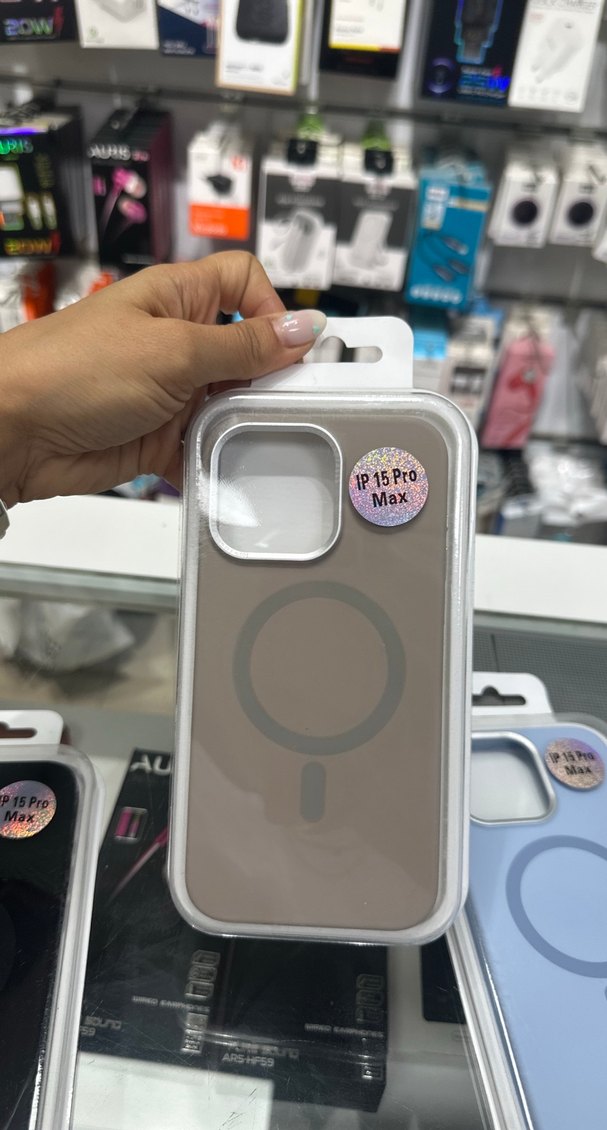 Apple IP 15 Pro Max Siyah Parlak Telefon Kılıfı - Görsel 2