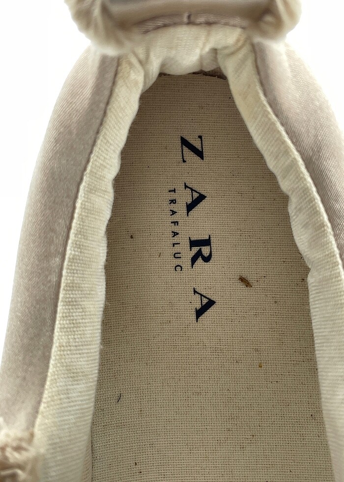 Zara Spor Ayakkabı %70 İndirimli. - Görsel 4