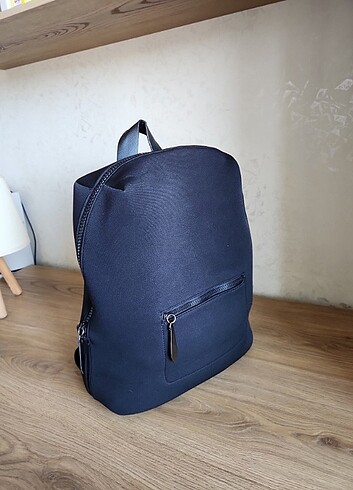 Orjinal zara sırt çantası - Görsel 3
