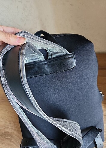 Orjinal zara sırt çantası - Görsel 5