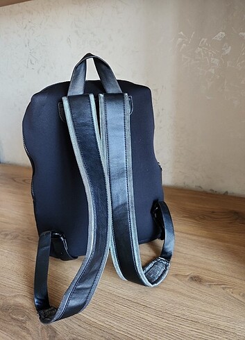 Orjinal zara sırt çantası - Görsel 7