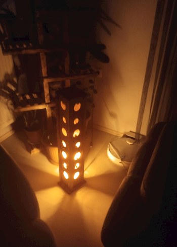 Dairesel Delikli Ahşap Lamba - Görsel 2