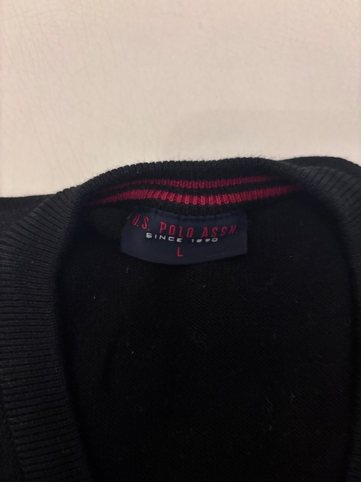 Erkek Siyah V Yaka İnce Triko Kazak - Görsel 3