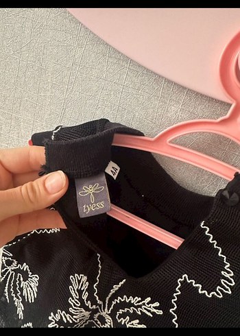 Nakışlı Siyah Kız Çocuk crop - Görsel 3