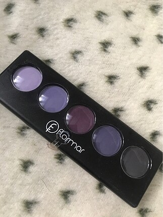 Flormar Color palette eye shadow