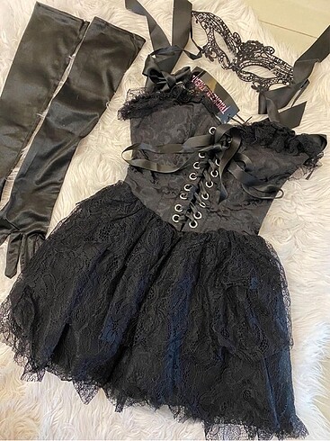 Urban Outfitters Dollskill