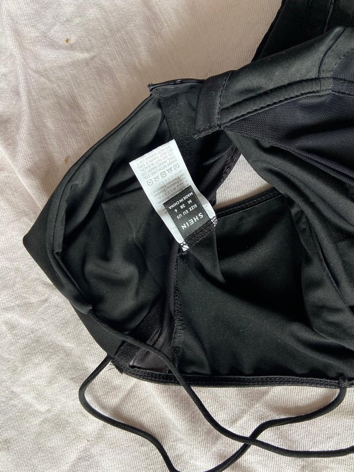 Siyah V Yaka Strappy Bustiyer - Görsel 3