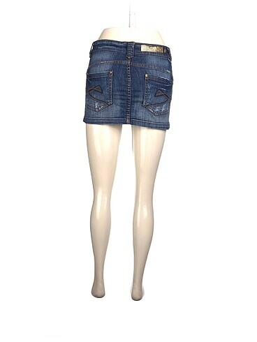 s Beden Stradivarius Mini Etek %70 İndirimli.