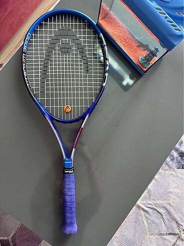 Wilson HEAD TITANIUM 3000 raket