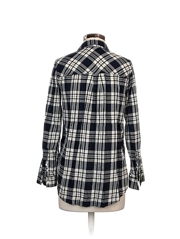 36 Beden H&M Gömlek %70 İndirimli.