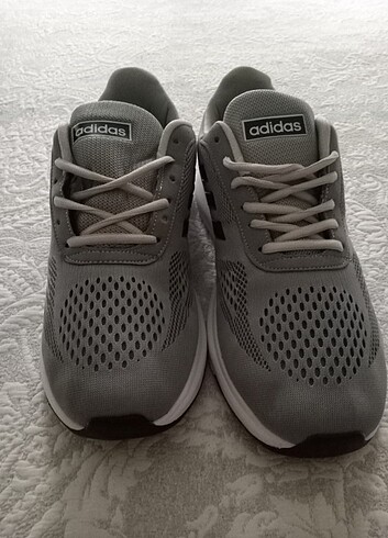 41 Beden gri Renk Adidas erkek spor ayakkabı 