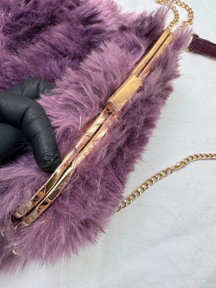 Vintage peluş klipsli çapraz çanta - Görsel 4