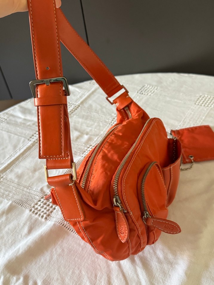 Mango vintage y2k baget kol Çantası - Görsel 2