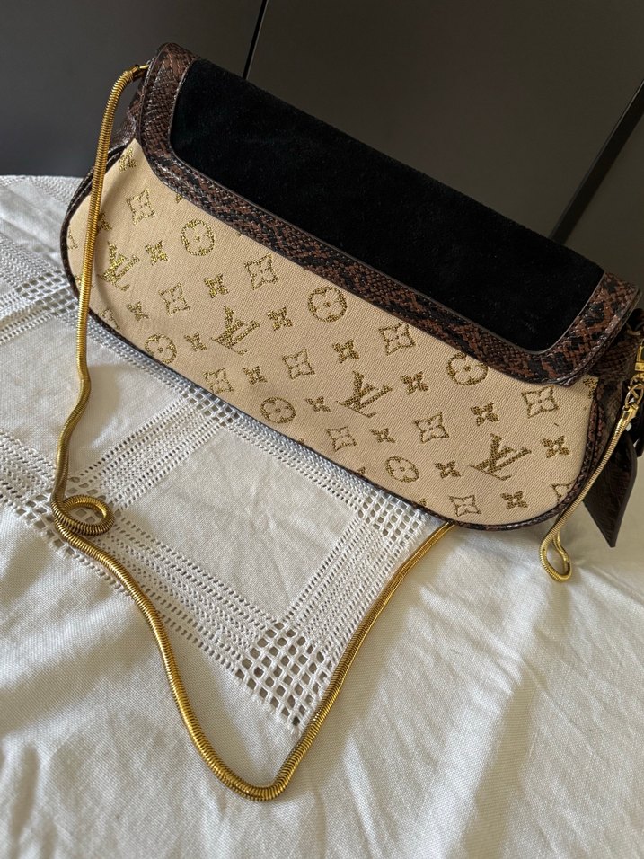 Louis Vuitton Limited Edition Marron çanta - Görsel 3