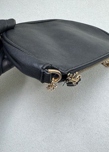 Mango y2k Zincir askılı Siyah Deri baget Çanta - Görsel 3