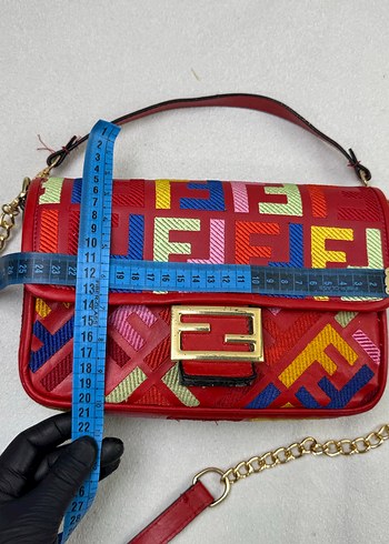 Fendi nakışlı kırmızı çapraz Çanta - Görsel 5