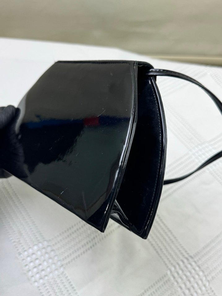 Vintage rugan askılı portföy çanta - Görsel 4