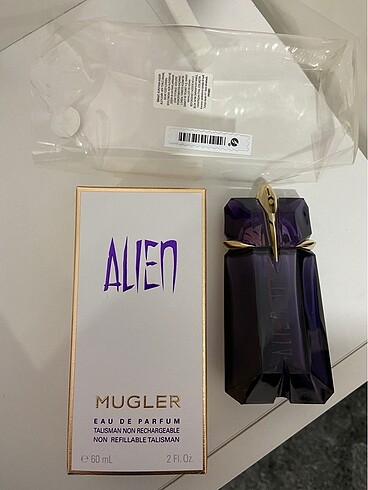 Thierry mugler alıen parfüm şişesi