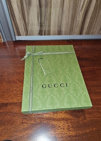 Gucci kutu 
