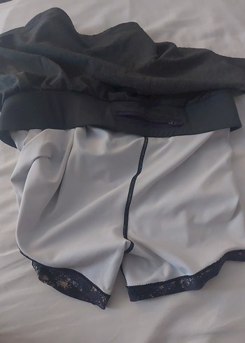 Gri Spor Tarzı Fermuarlı şort - Görsel 5