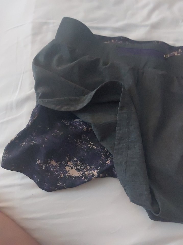 Gri Spor Tarzı Fermuarlı şort - Görsel 3