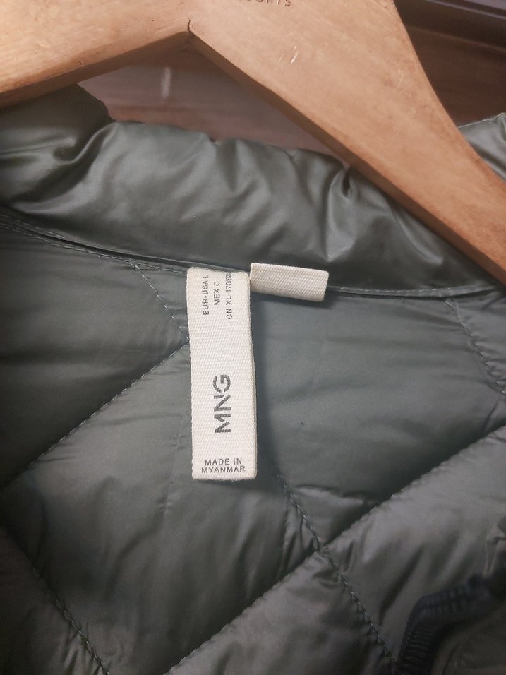 yeşil Kapitone Fermuarlı Kadın Mont - Görsel 3