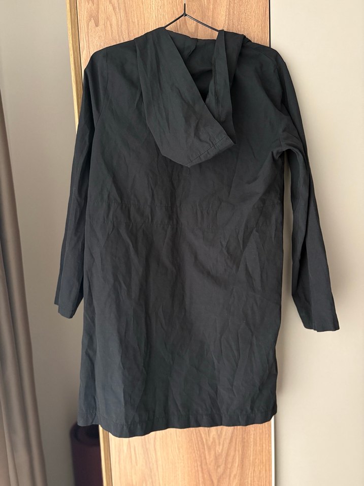 Siyah Midi Yağmurluk Fermuarlı - Görsel 2