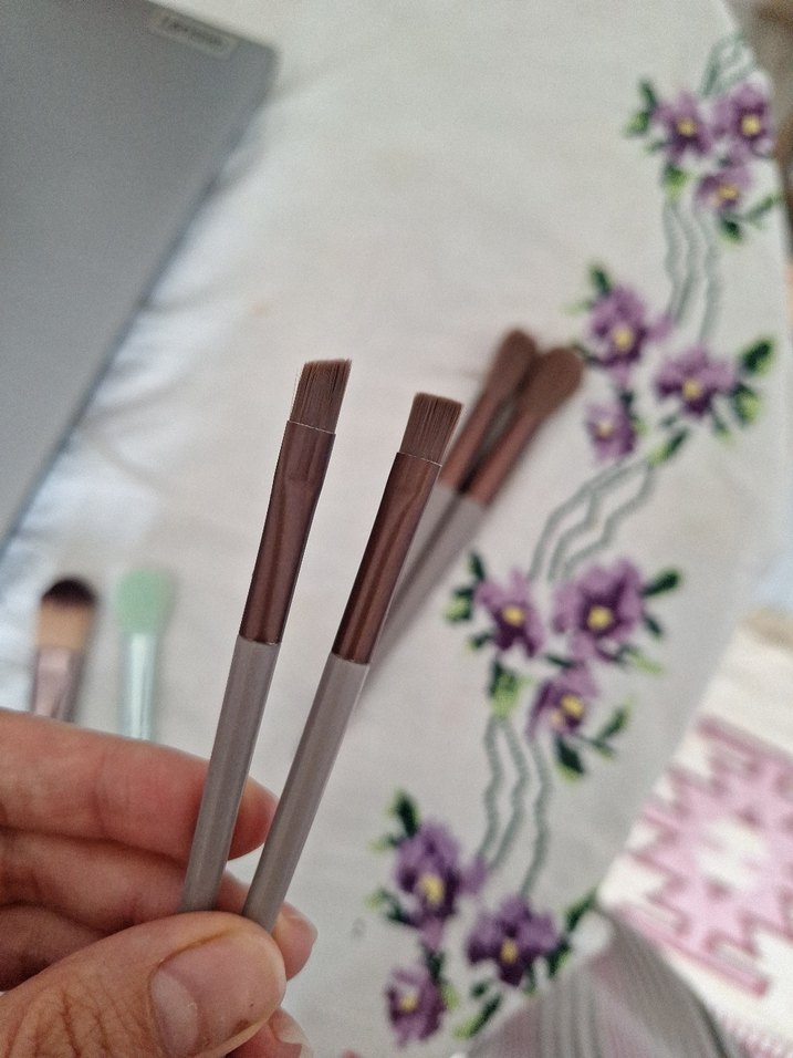 Makyaj Fırçası - Görsel 4