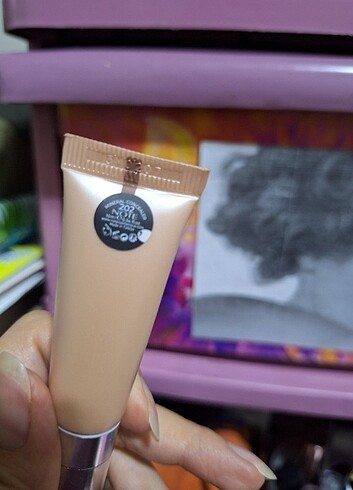 Beden Note mineral kapatıcı loreal paris true match concealer
