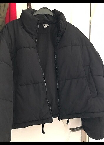 H&m mont