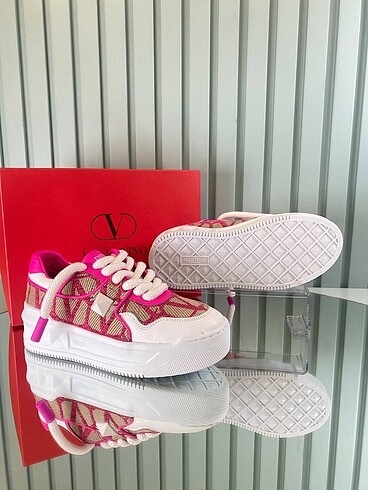 39 Beden Valentino