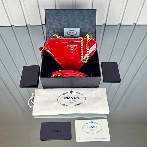 Prada Prada