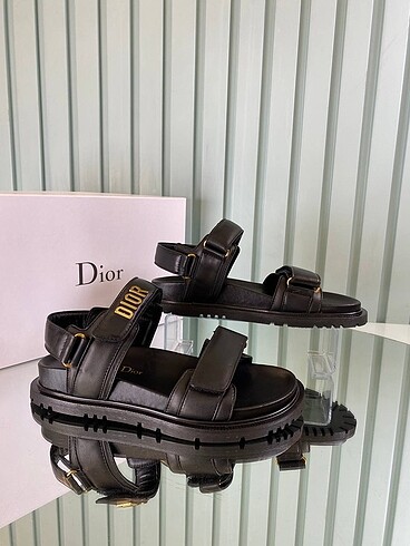 38 Beden siyah Renk Christian dior