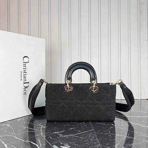  Beden Christian Dior