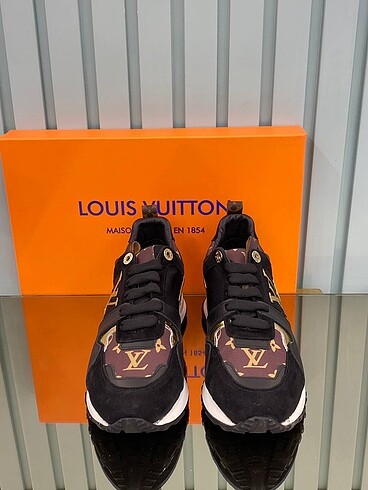 38 Beden Louis Vuitton