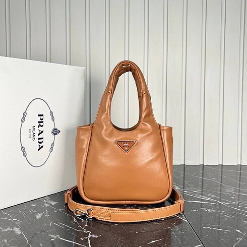 Prada Prada