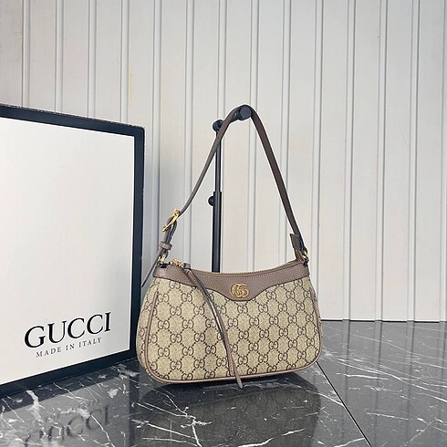 Gucci Gucci