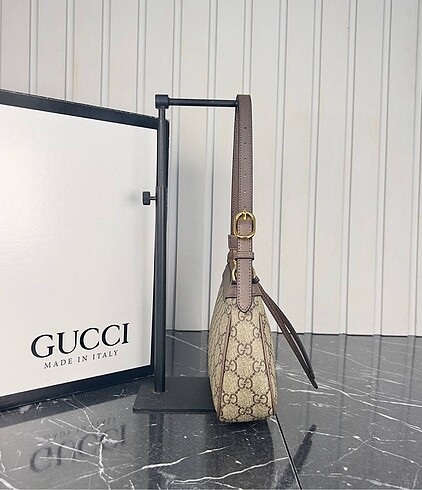  Beden Gucci
