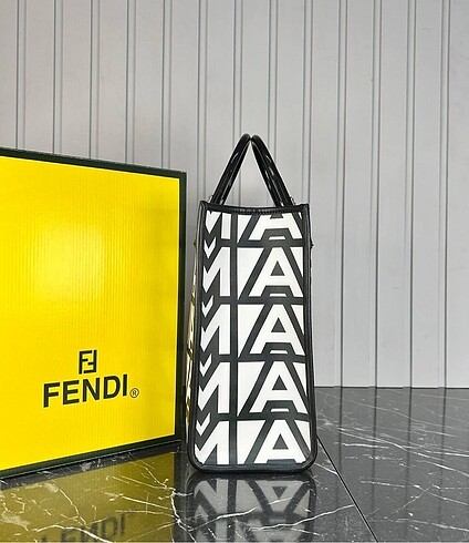  Beden Fendi