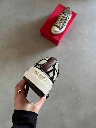 Valentino Valentino
