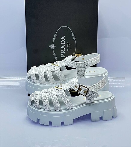 Prada Prada